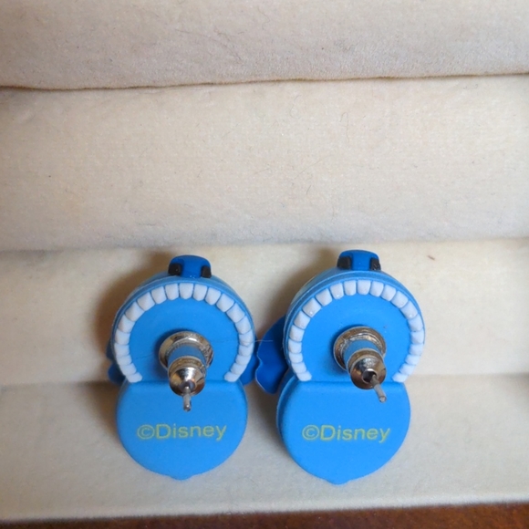 Disney Stitch Post Earrings - Picture 2 of 2